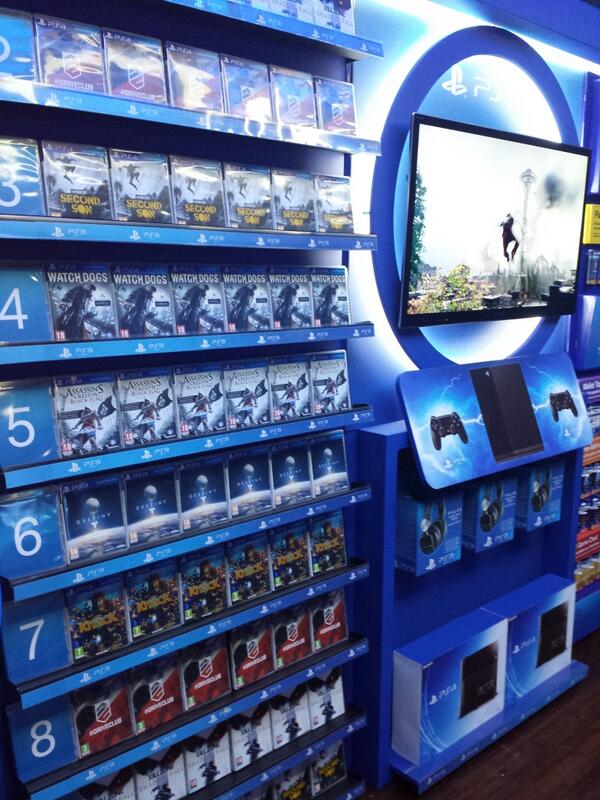 索尼官方推荐PS4零售店布局 国外游戏店高端
